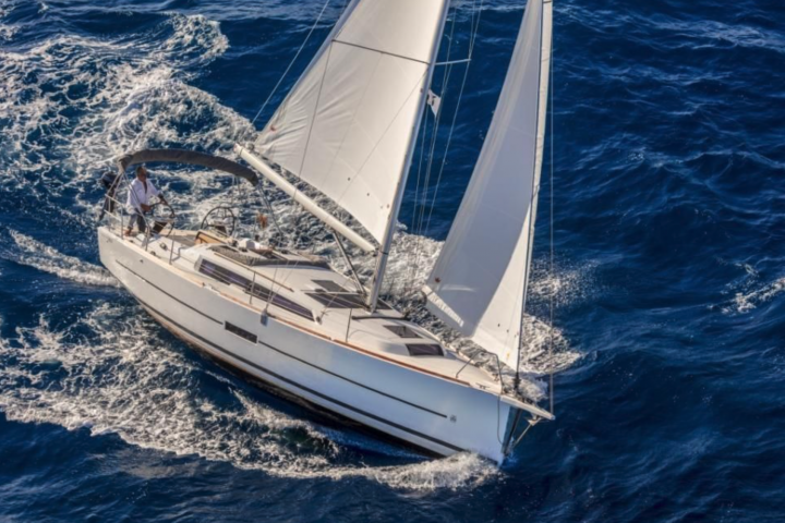 Aura Yachts - Sonrisa